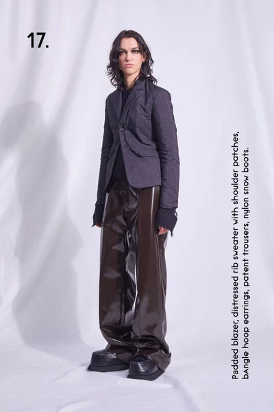 Look 17